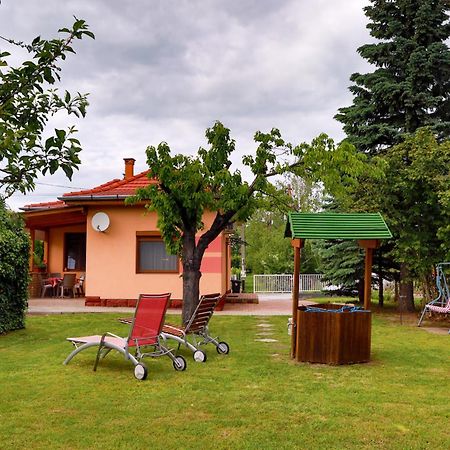 Balaton Apartman Balatonmáriafürdő Eksteriør bilde